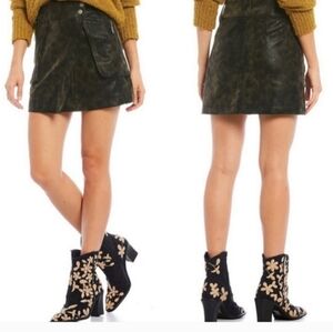 Free People Ladies Carson Utility Wrap Skirt black Faux Suede Size 6 NWT